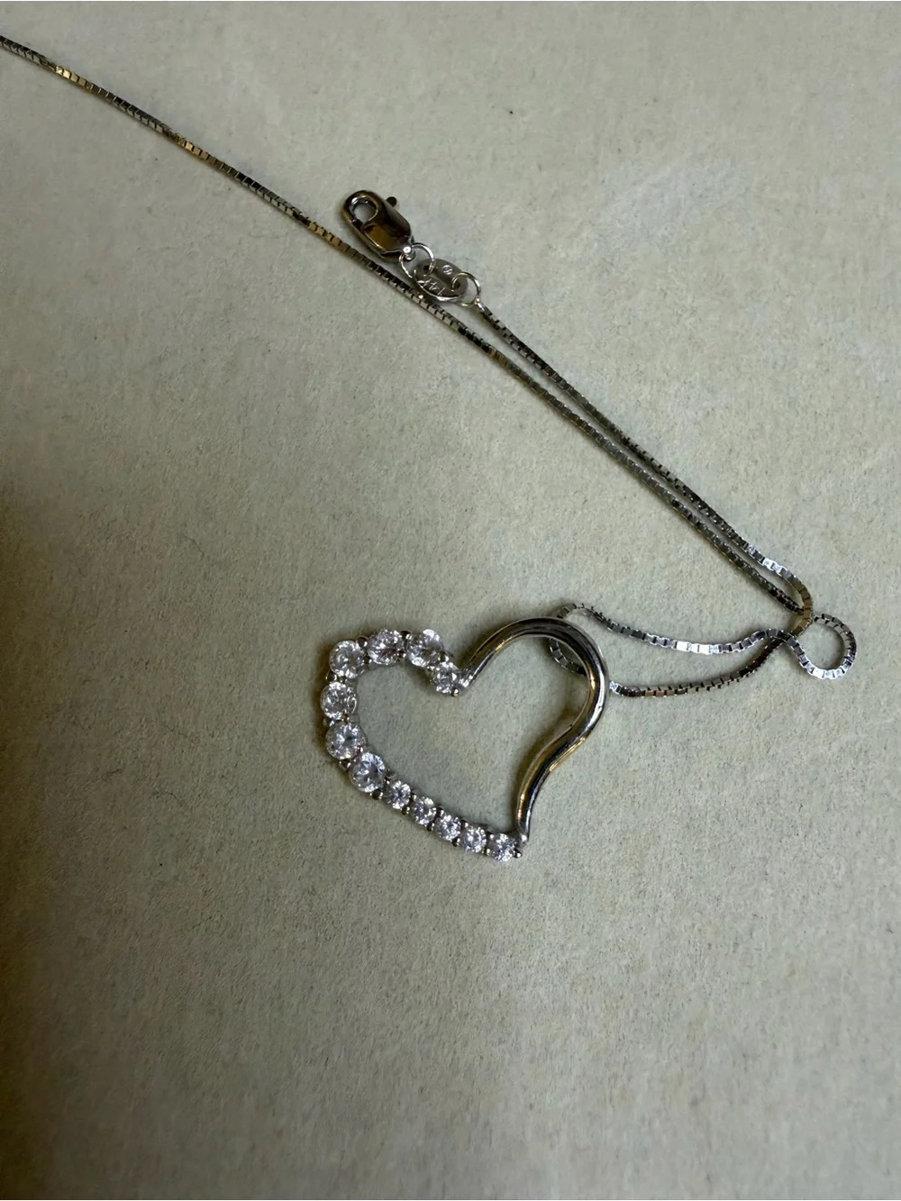 14K Gold Diamond Heart Pendant Necklace 16.5” – Marked 14K H